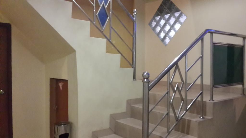Batam Star Hotel Bagian luar foto