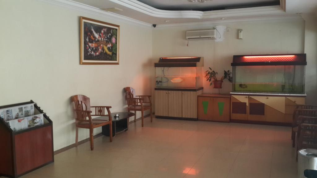 Batam Star Hotel Bagian luar foto