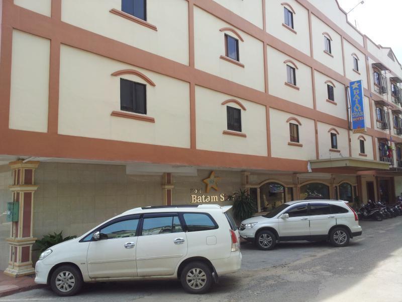 Batam Star Hotel Bagian luar foto