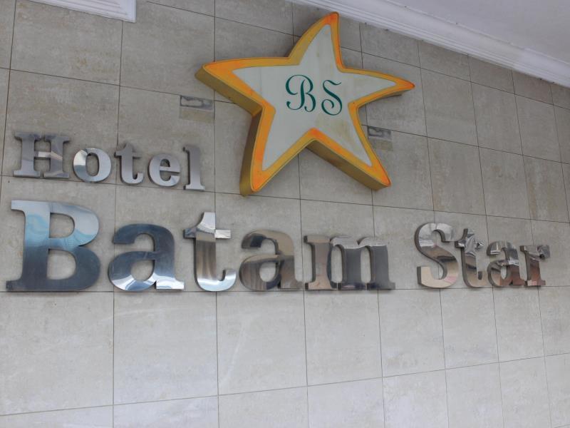 Batam Star Hotel Bagian luar foto